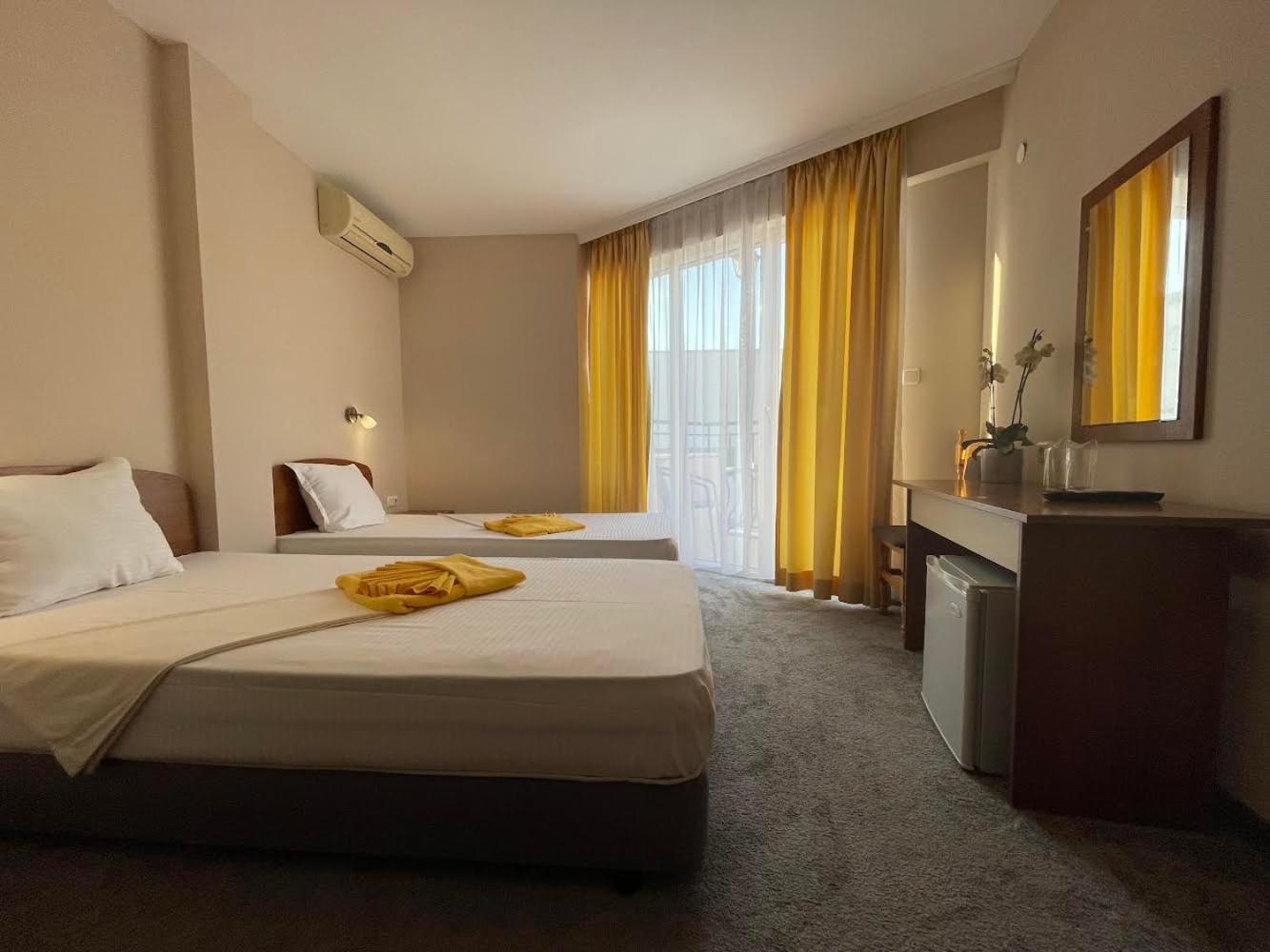 Alatoni Beach Hotel Sosopol Exterior foto