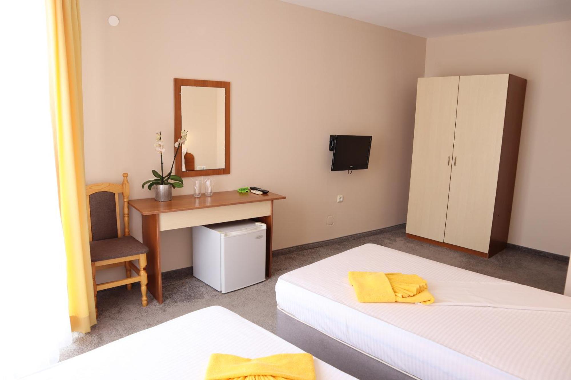 Alatoni Beach Hotel Sosopol Exterior foto