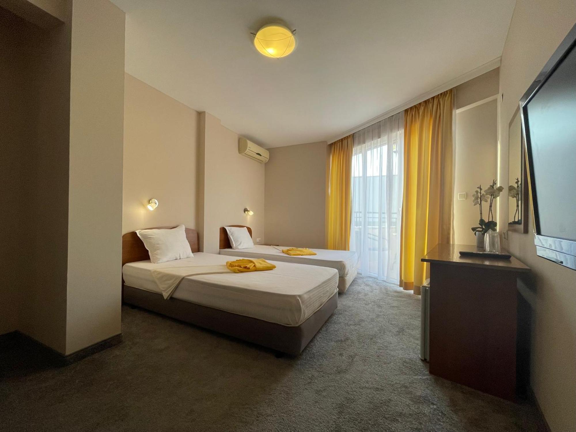 Alatoni Beach Hotel Sosopol Exterior foto